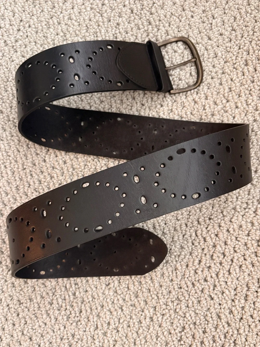 NWOT CAbi Perforated Belt, sz L